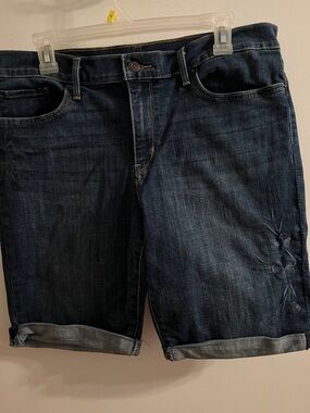 Levi's Dark Blue Denim Jeans with Leather Patch